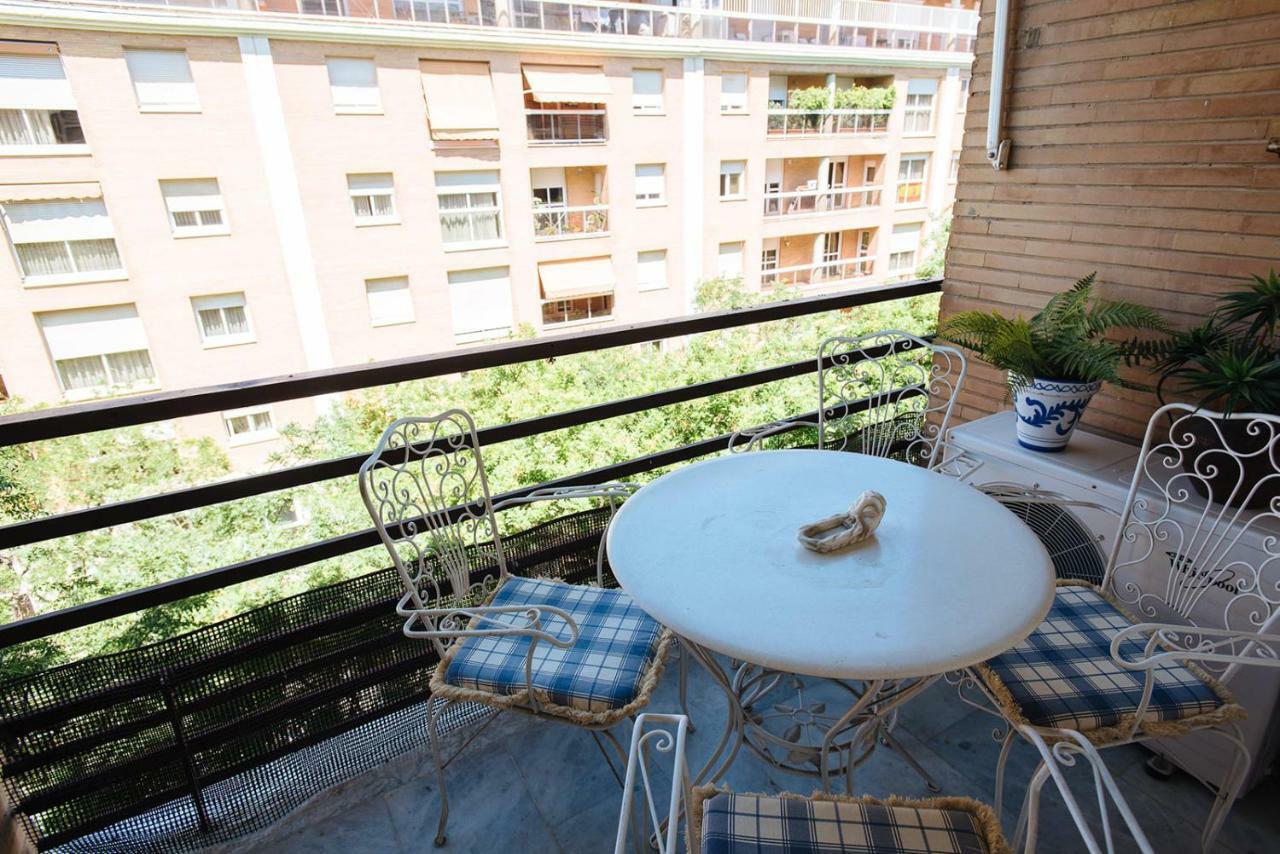 Luminoso Piso Nervion Apartamento Sevilha Exterior foto